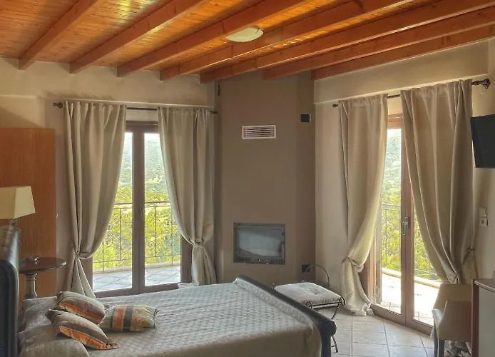 Xenonas Vasilikou 3* ואלטסיניקו